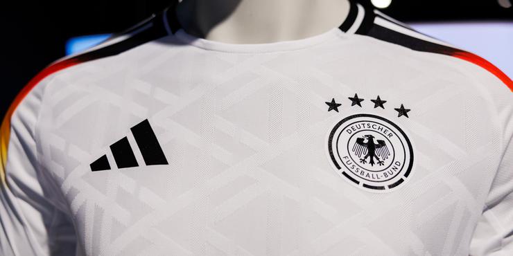 Adidas cheap nationalmannschaft trikot